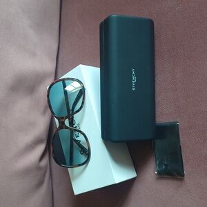 GIVENCHY Butterfly Dark Havana Sunglasses